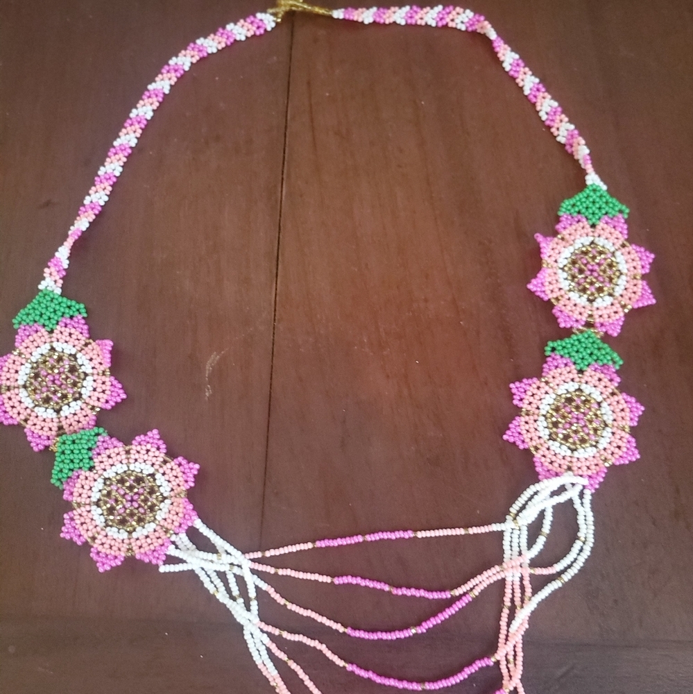 Huichol flower beaded necklace